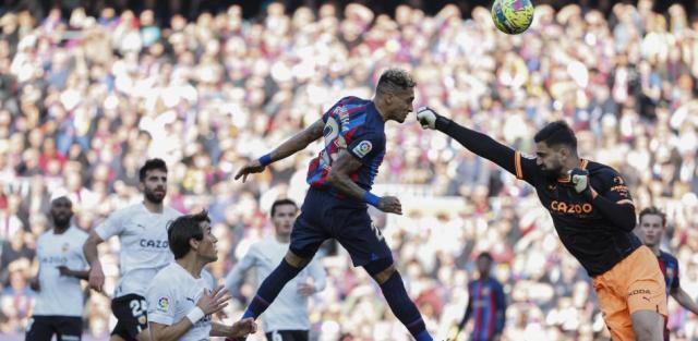 开云移动端-巴萨第10个1比0，最困难时刻终于熬过？